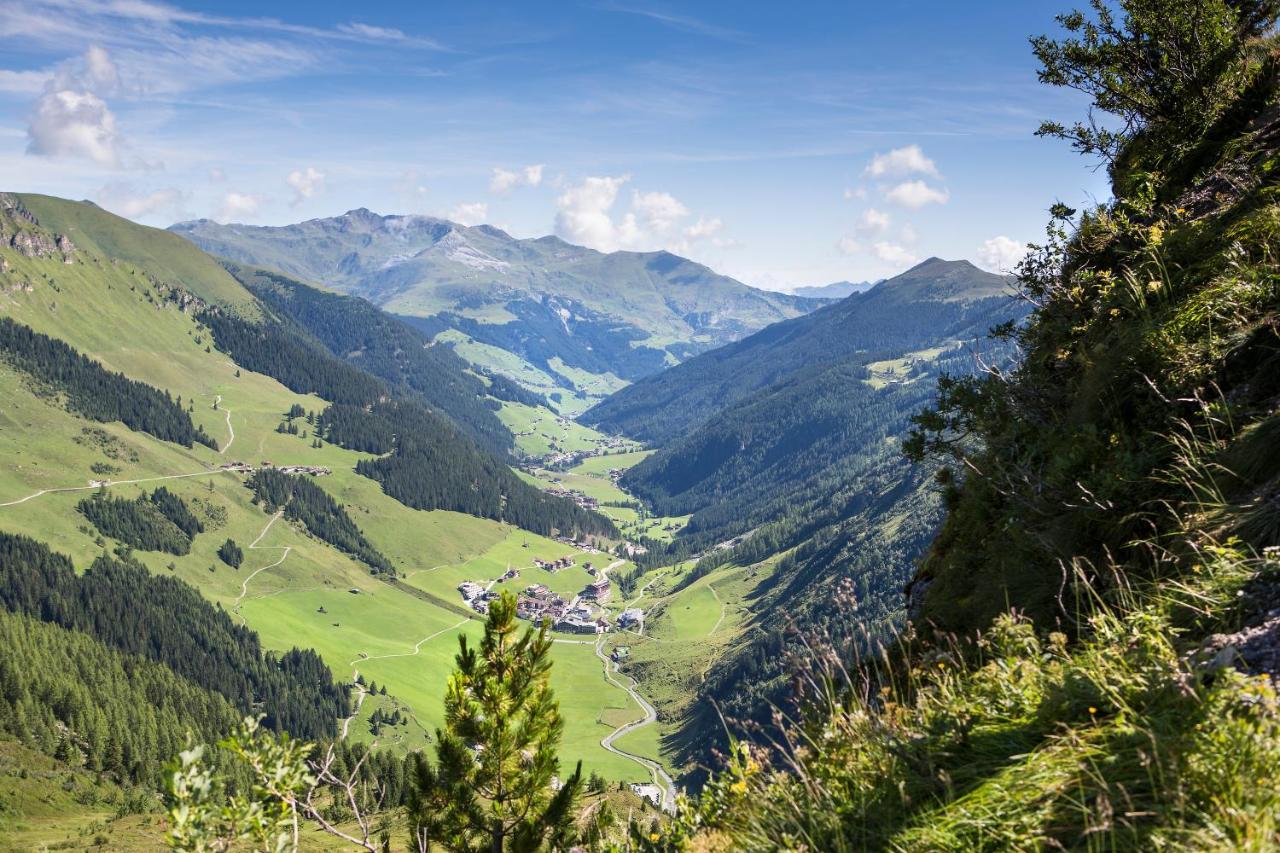 Апартаменты Alpenrose Тукс Экстерьер фото